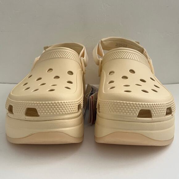 Crocs Hiker Xscape Clogs M13/W15 in Vanilla Neutral Chunky Platform Unisex NWT